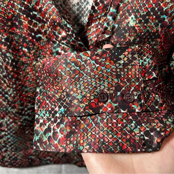 NWT Nicholas Women's Page Print Long Sleeve Top Red Black Snake Reptile sz US 2 - Picture 3 of 10